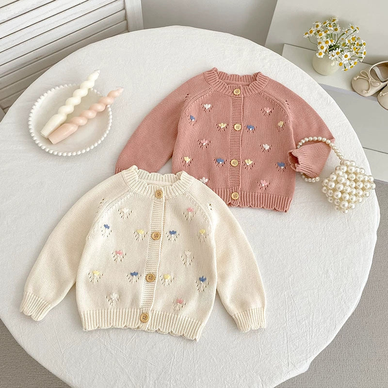 Autumn Arrival Baby Girls Comfortable Flowers Embroidery Pattern